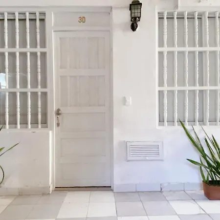 In The Walled Apartamento