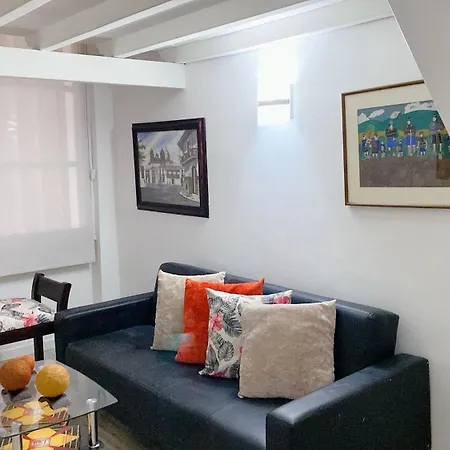 Apartment In The Walled